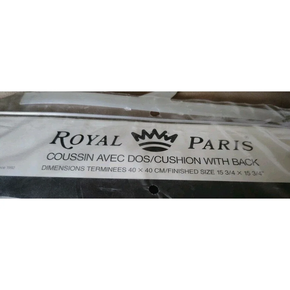 Royal Paris Cushion With Back Cat Made In France New 15 3/4 By 15 3/4 1992